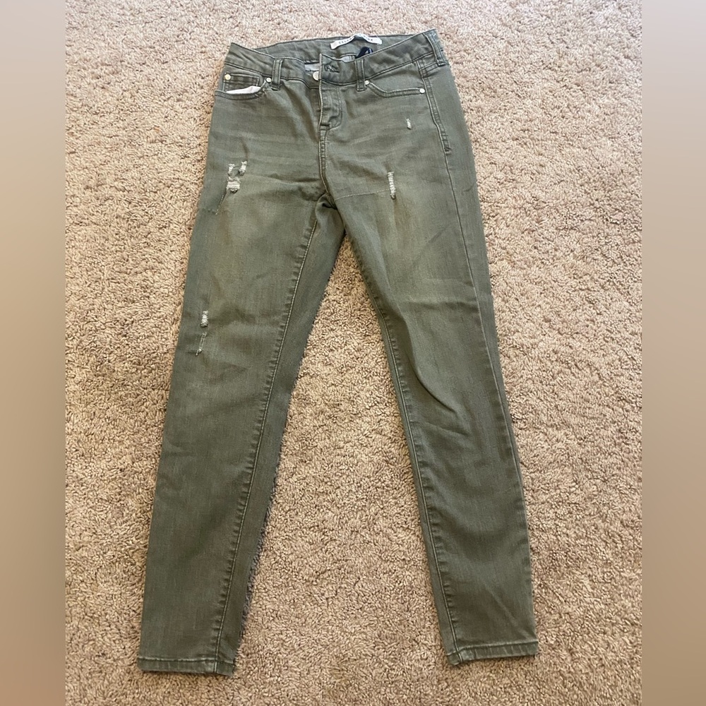 Celebrity Pink Green skinny jeans